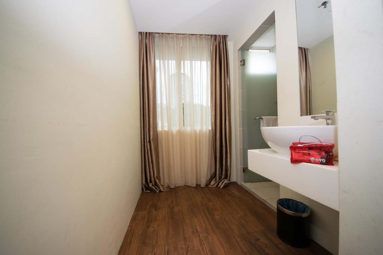 Oyo 114 Sandpiper Hotel Kuala Lumpur Zewnętrze zdjęcie